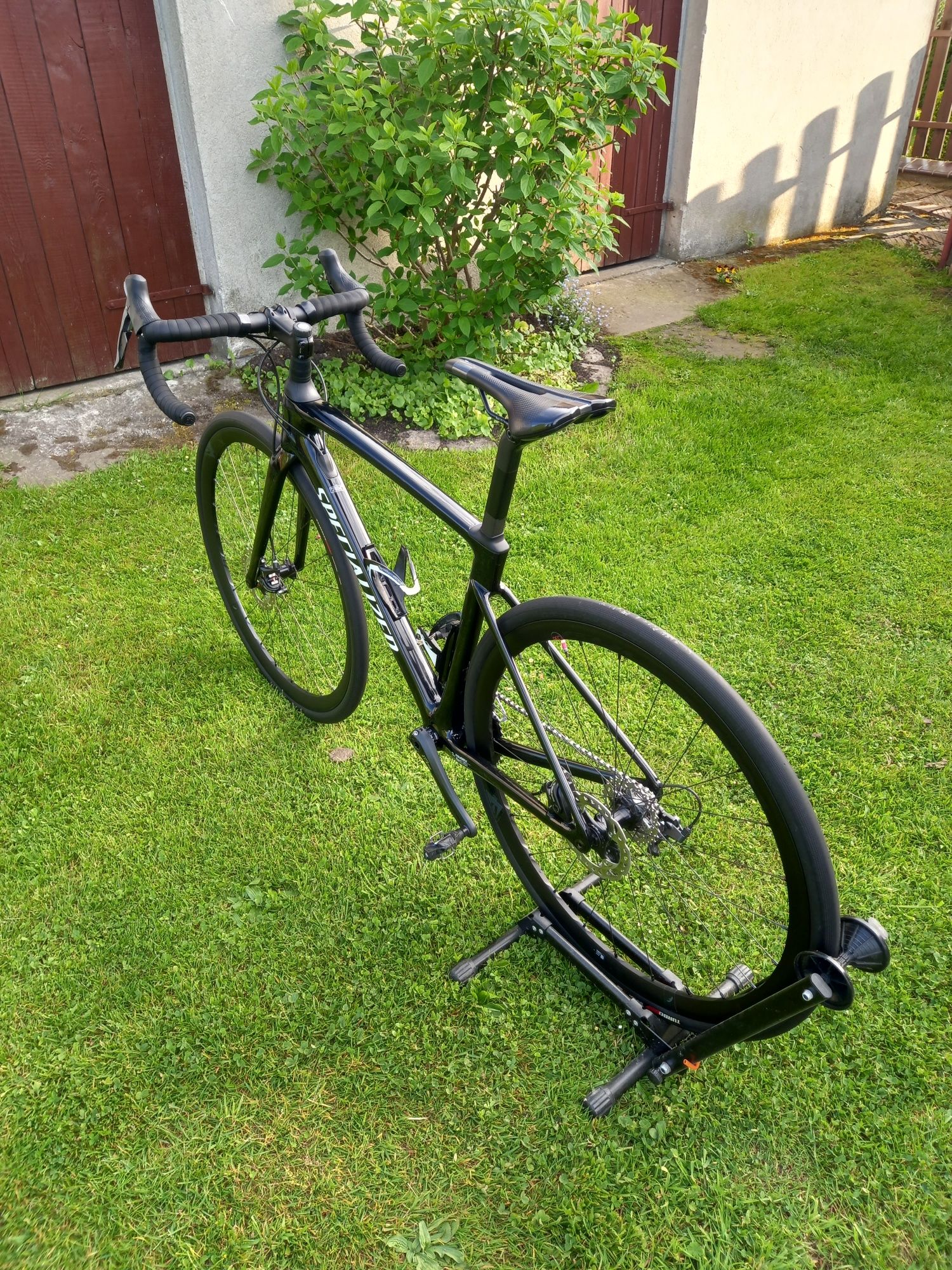 Specialized Roubaix 2021 Future Shock 2.0