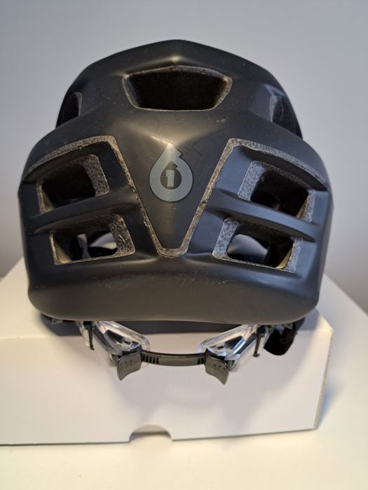 Kask rowerowy SIXSIXONE RECON L/XL - 59-61cm - nowy