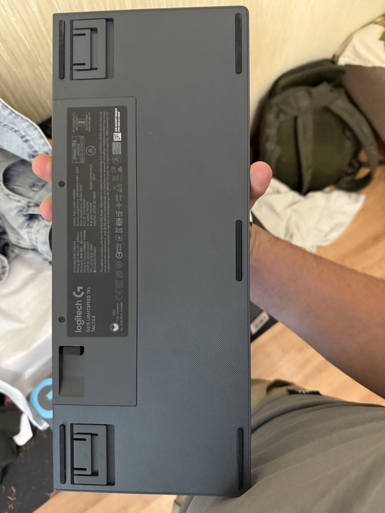 Бездротова клавіатура logitech g515