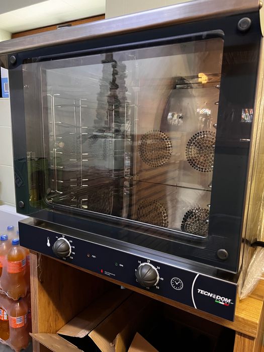 Piec elektryczny Włoski Tecnodom Piec konwekcyjny