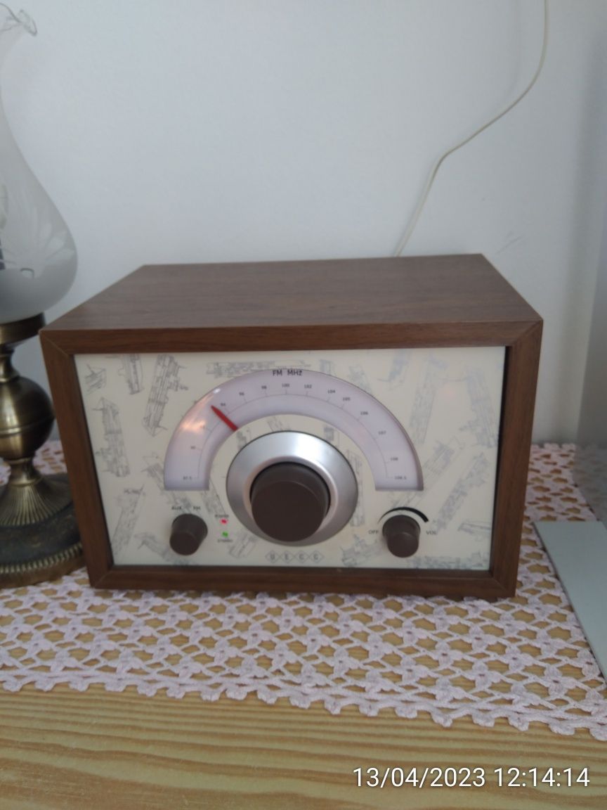 Rádio vintage tema náutico