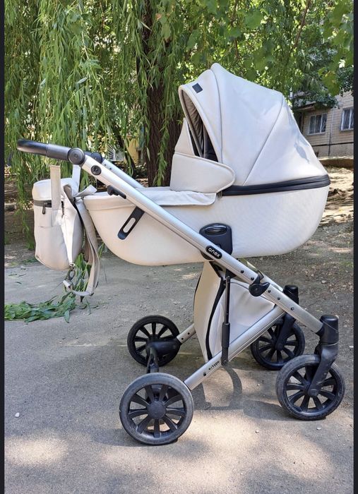 Продаю коляску e-type Anex 3 в 1