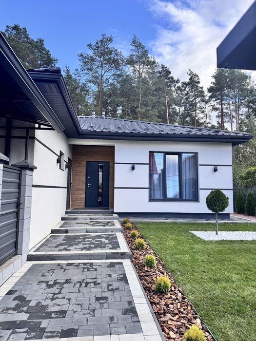 Будинок в межах міста повністю готовий до життя!