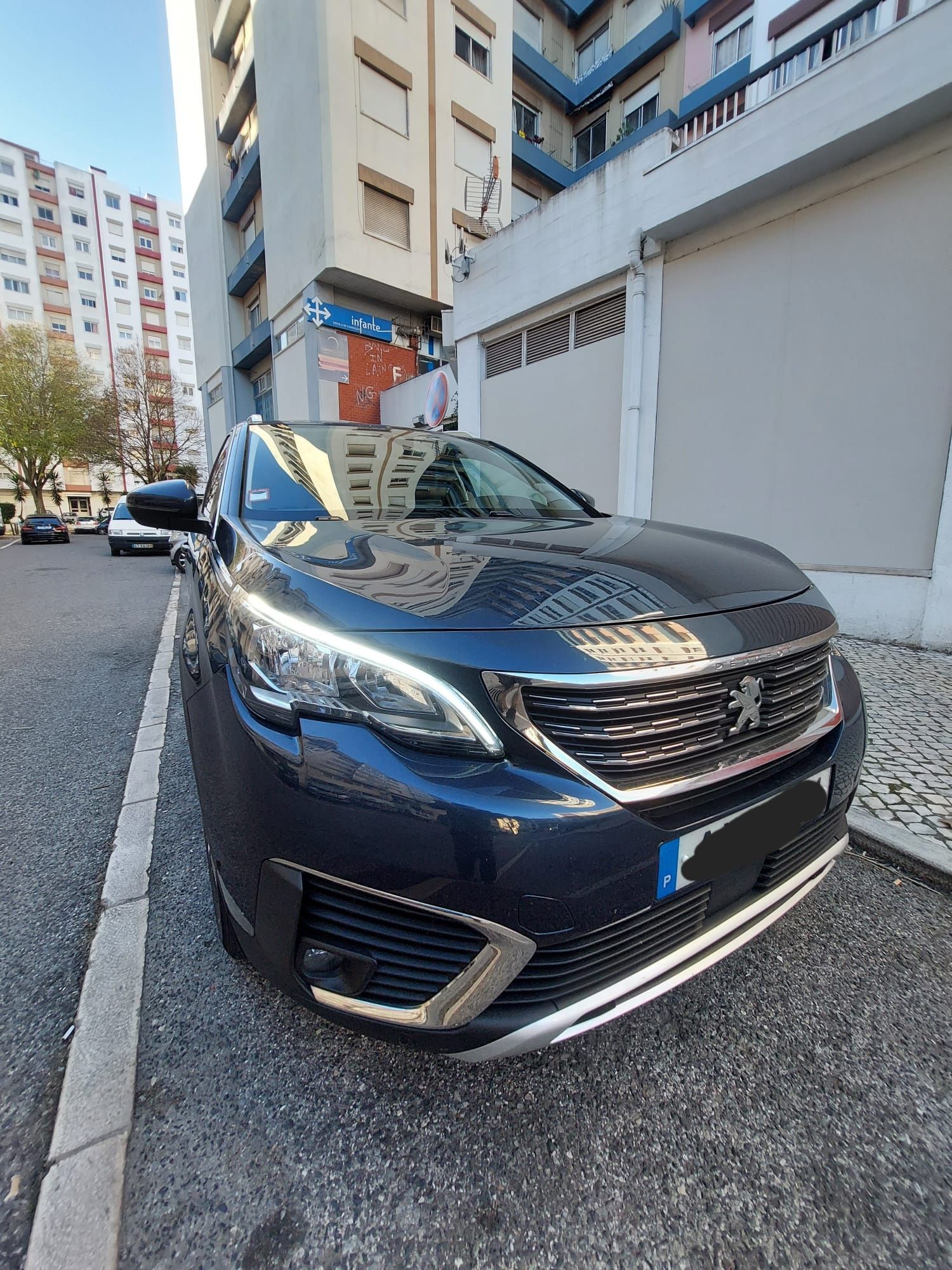 Peugeot 5008 Allure 2019 EAT