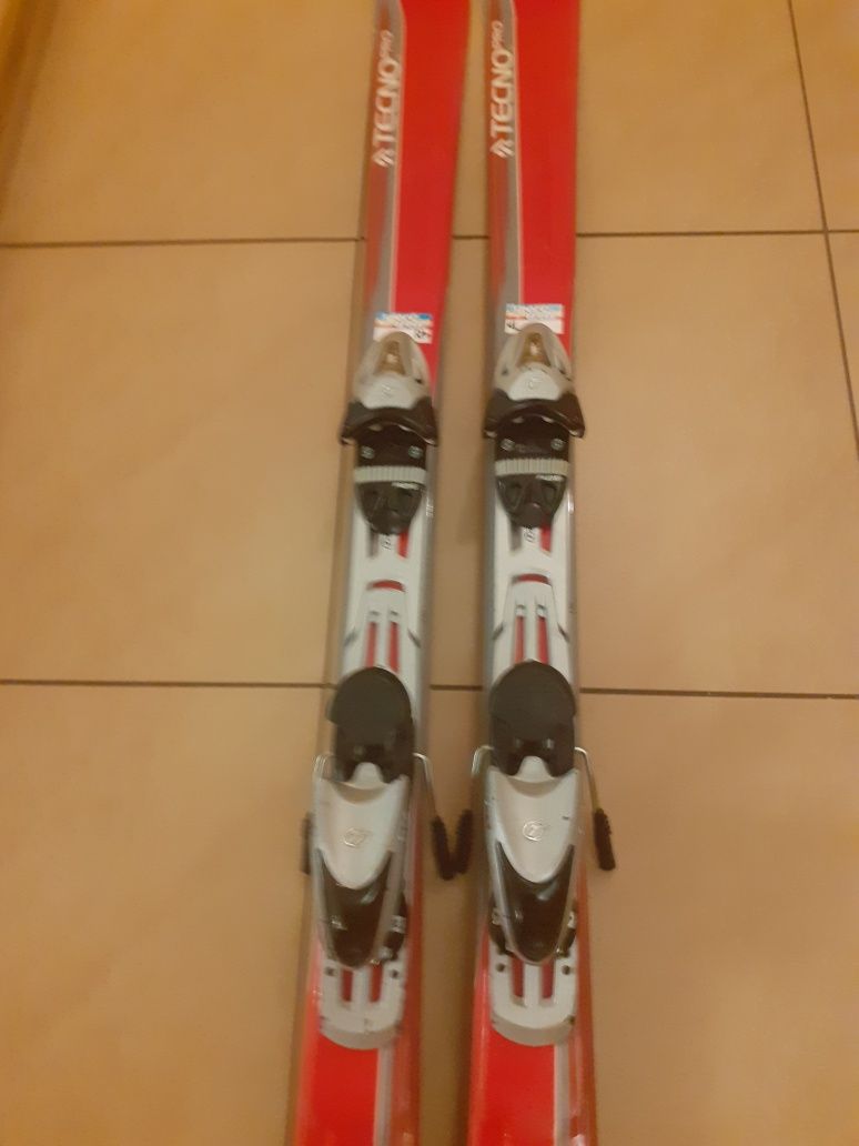 Narty zjazdowe Techno Pro C4 150cm