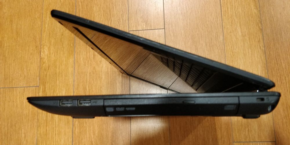 Portátil Packard Bell PEW91 Intel i3 / SSD 500Gb / RAM 4Gb