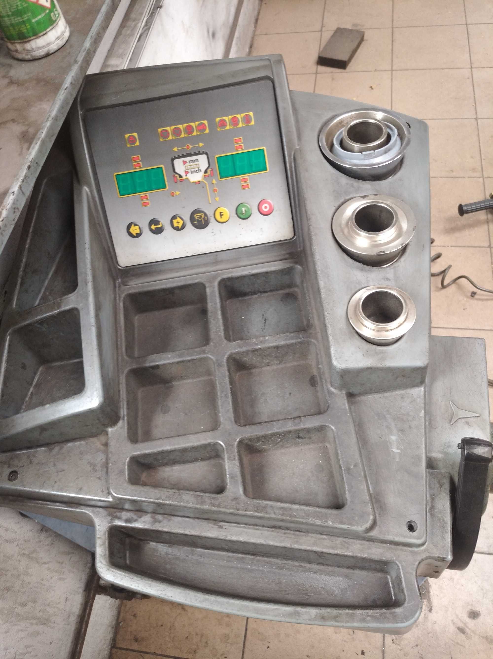 Wyważarka do kół Faip HPA B215A