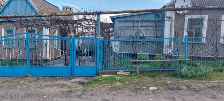 продам будинок.       .