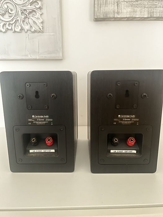 Colunas Cambridge S20