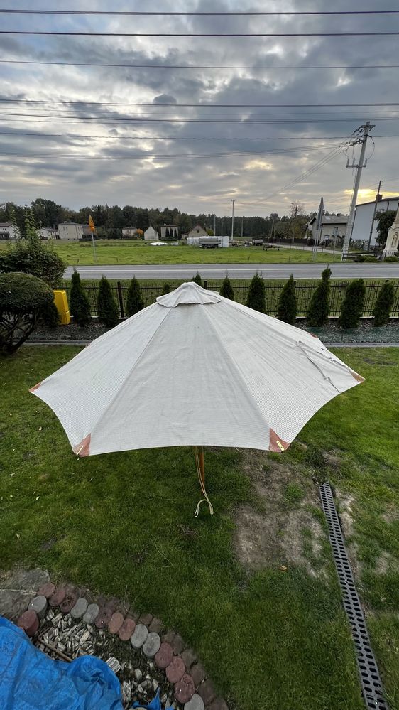 Parasol ogrodowy Doppler z oświetleniem