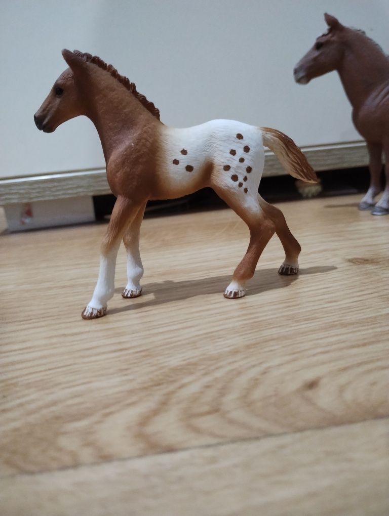 Sprzedam konia schleich źrebak