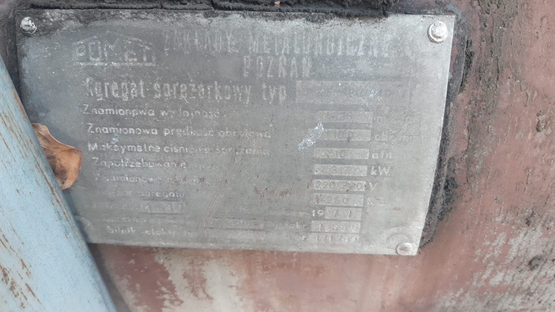 Sprężarka Van 3 kW kompresor 11 barów 233 litry /min.