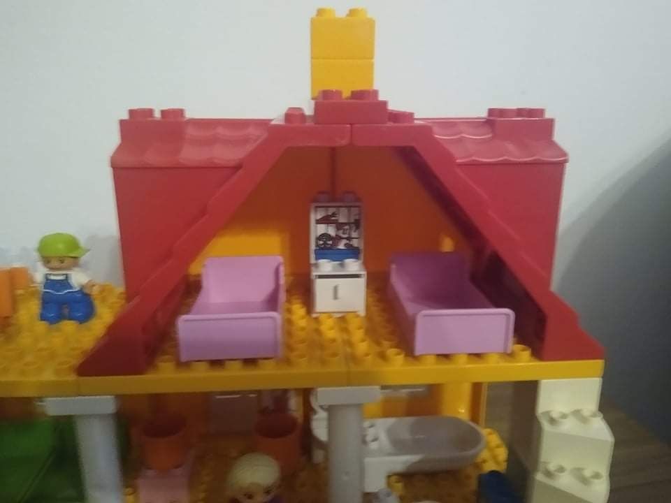 Domek z klocków Lego Duplo I nie tylko