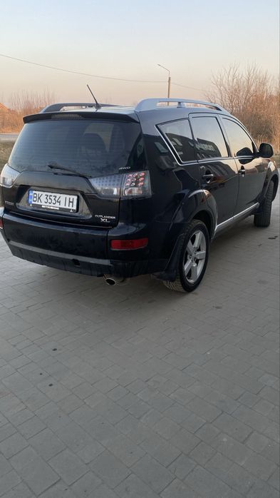 Продам Мітсубісі аутлендер XL2.4
