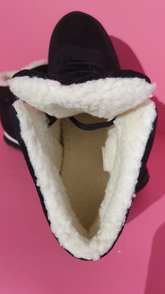 Buty męskie ciepłe na zimę markowe czarne rozmiar 44 / wkładka 28 cm