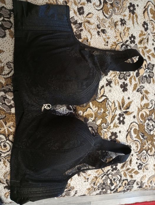 Ліфчик чорний колір