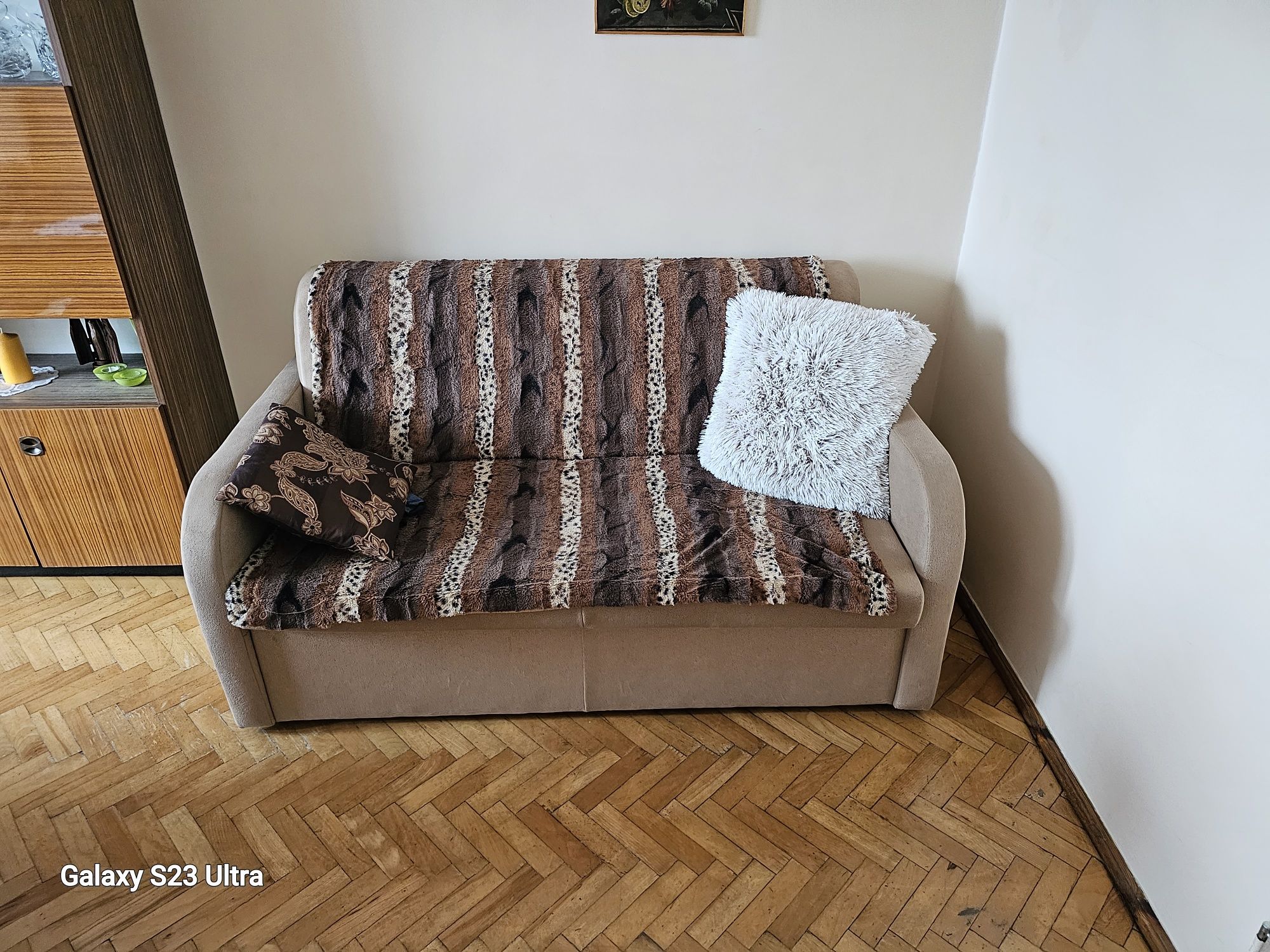 Sprzedam kaplet pokojowy z funkcją spania