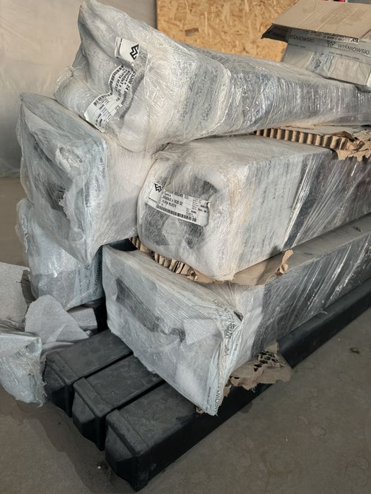 Стовпи Wisniowski