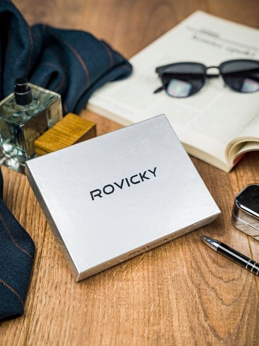 pionowy, dwukolorowy portfel męski ze skóry naturalnej - rovicky