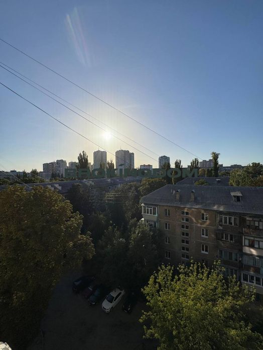 Продаж 2К ПІД РЕМОНТ на Борщагівці