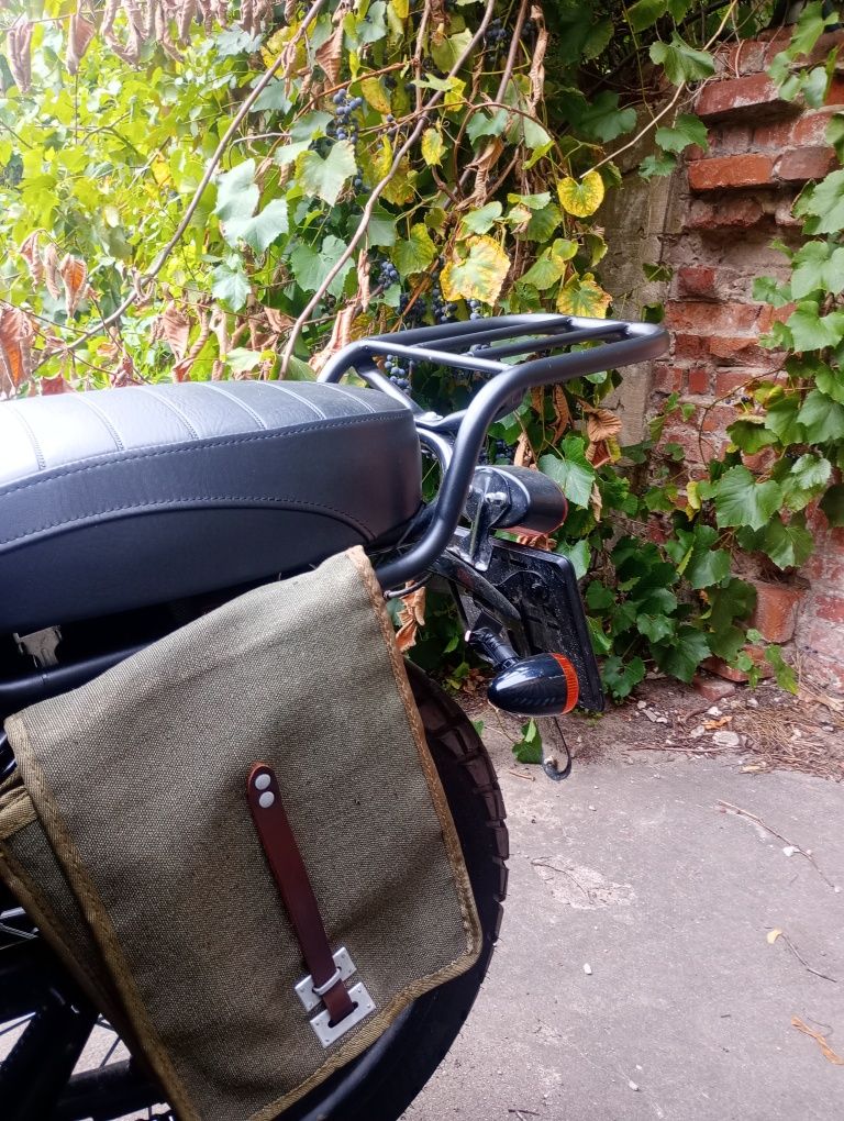Motocykl junak 125 racer cafe
