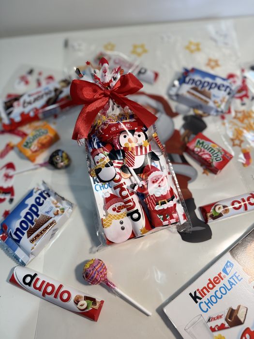 Paczka mala dla dzieci ze słodyczami na Mikołajki Mikołaj