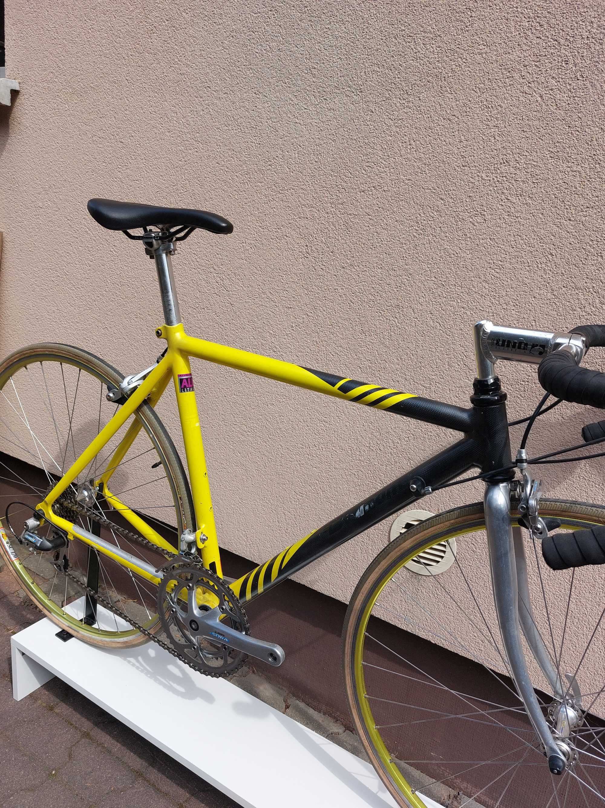 Mały rower szosowy SHIMANO SORA dla niskiej osoby lub kobiety 53 cm