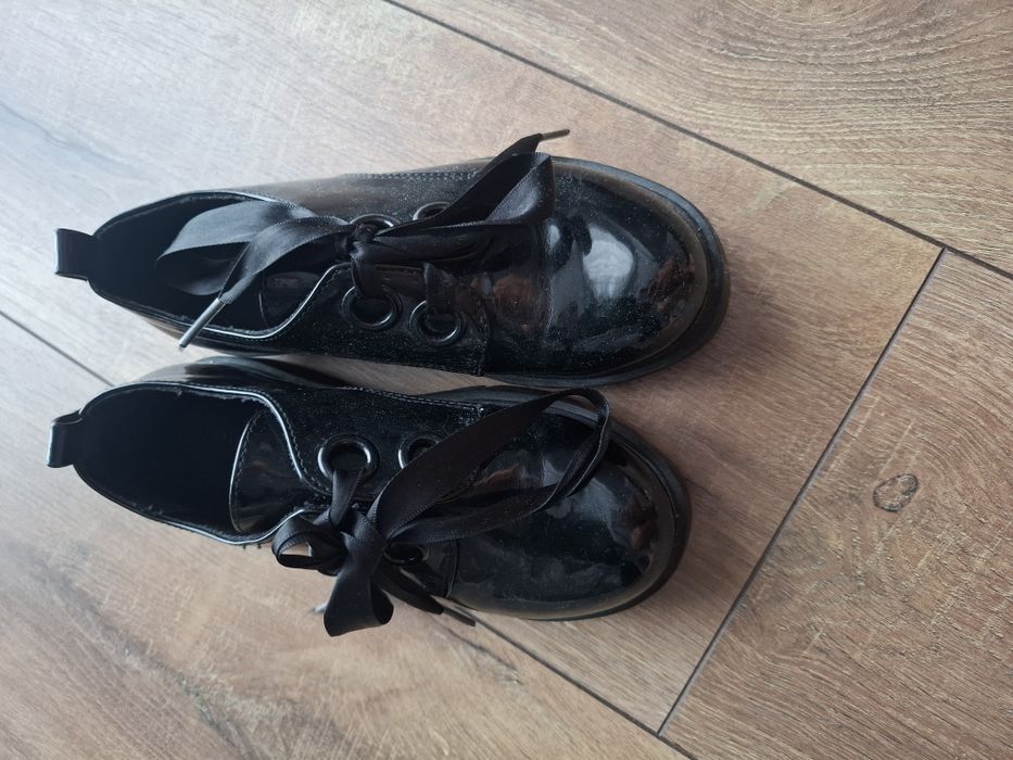 Buty dla dziewczynki , rozpoczęcie roku