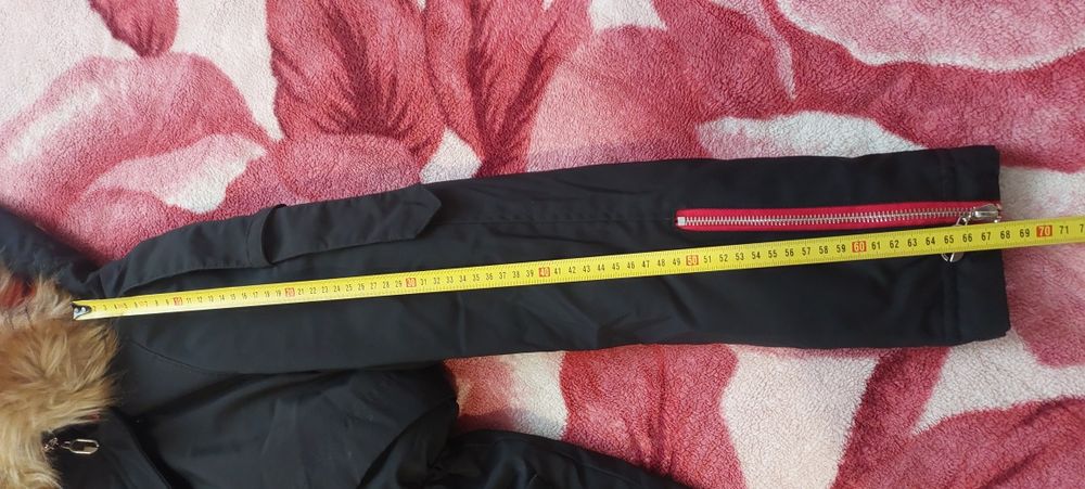 Зимова куртка на дівчинку ріст 165