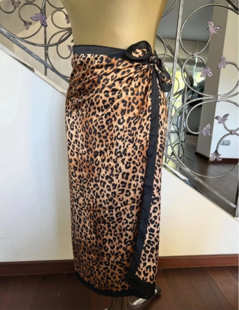 Chusta panterka szal pareo sarong plażowa plaża lato