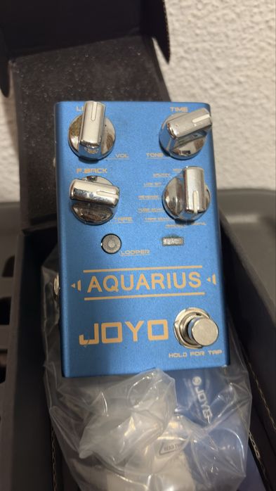 Aquarius joyo. Pedal de efeitos para guitarra. Delay aquarius joyo