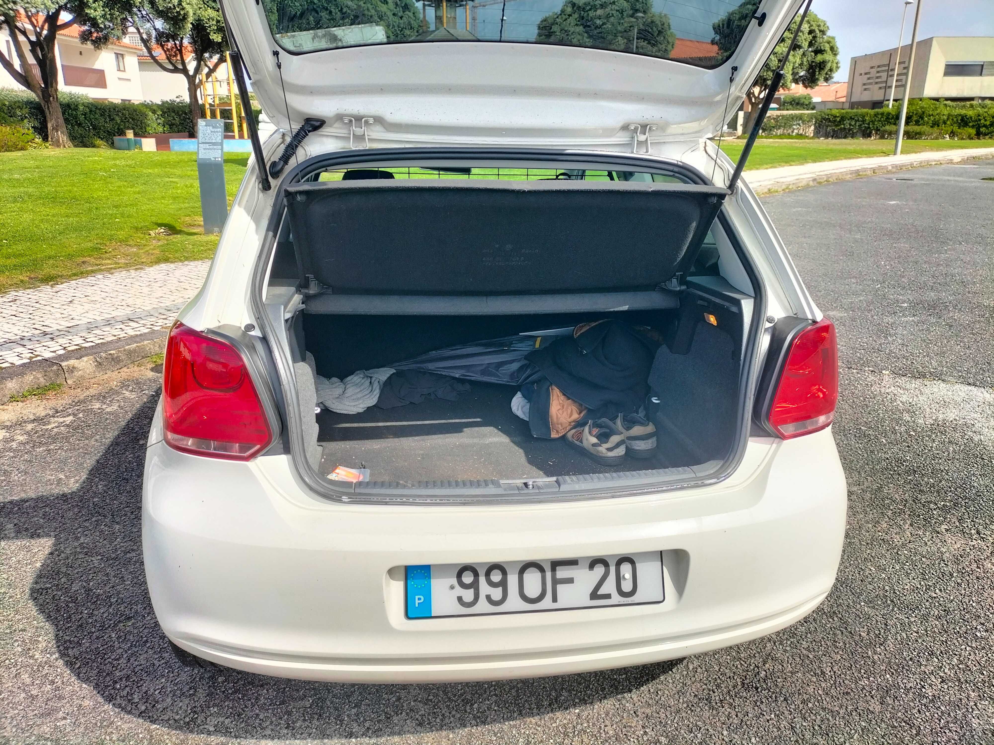 VW Polo comercial