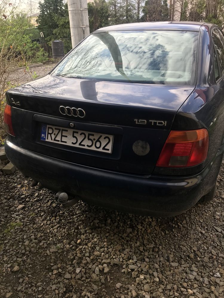 Audi A4B5 1,9 tdi diezel 1995 rok