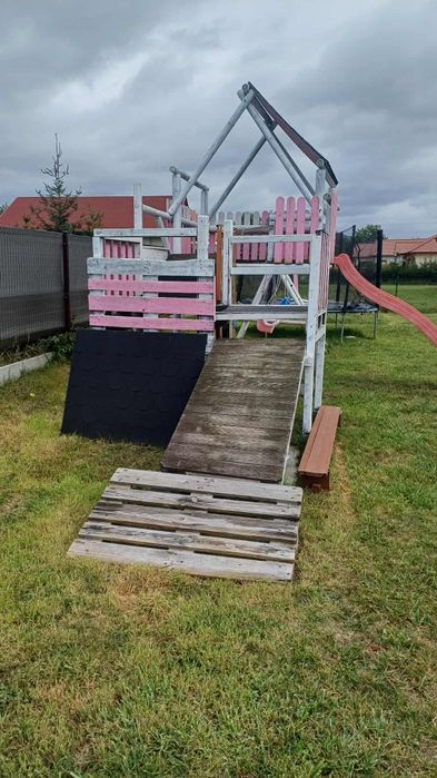 Sprzedam plac zabaw trampolina gratis