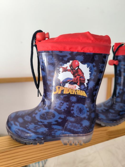 Galochas Homem Aranha 26