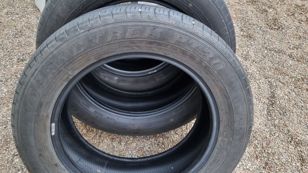 Komplet opon letnich Dunlop 225 60 r18
