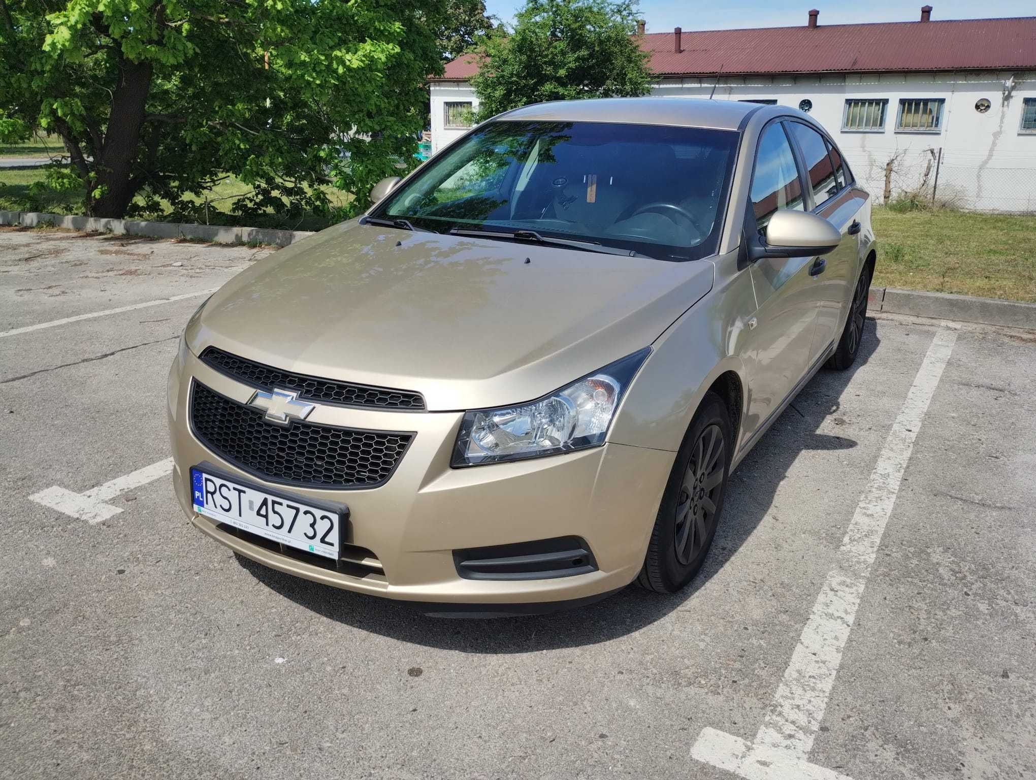 Chevrolet Cruze 1.6 Benzyna Klima Niski Przebieg Doinwestowany