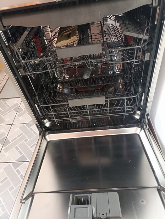 Zmywarka Whirlpool uszkodzona