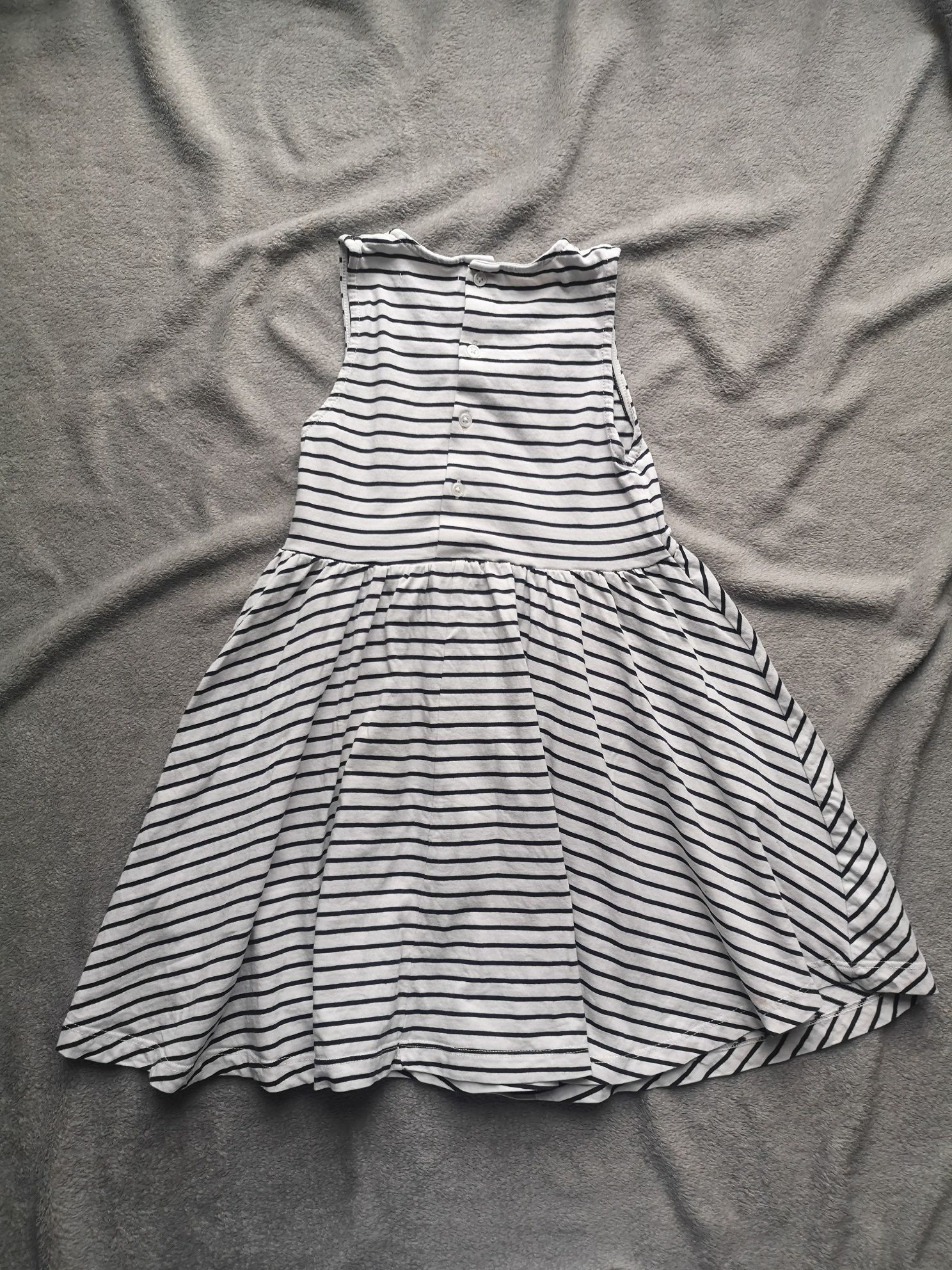 Sukienka na 5-6 lat (110-116 cm) Marks&Spencer