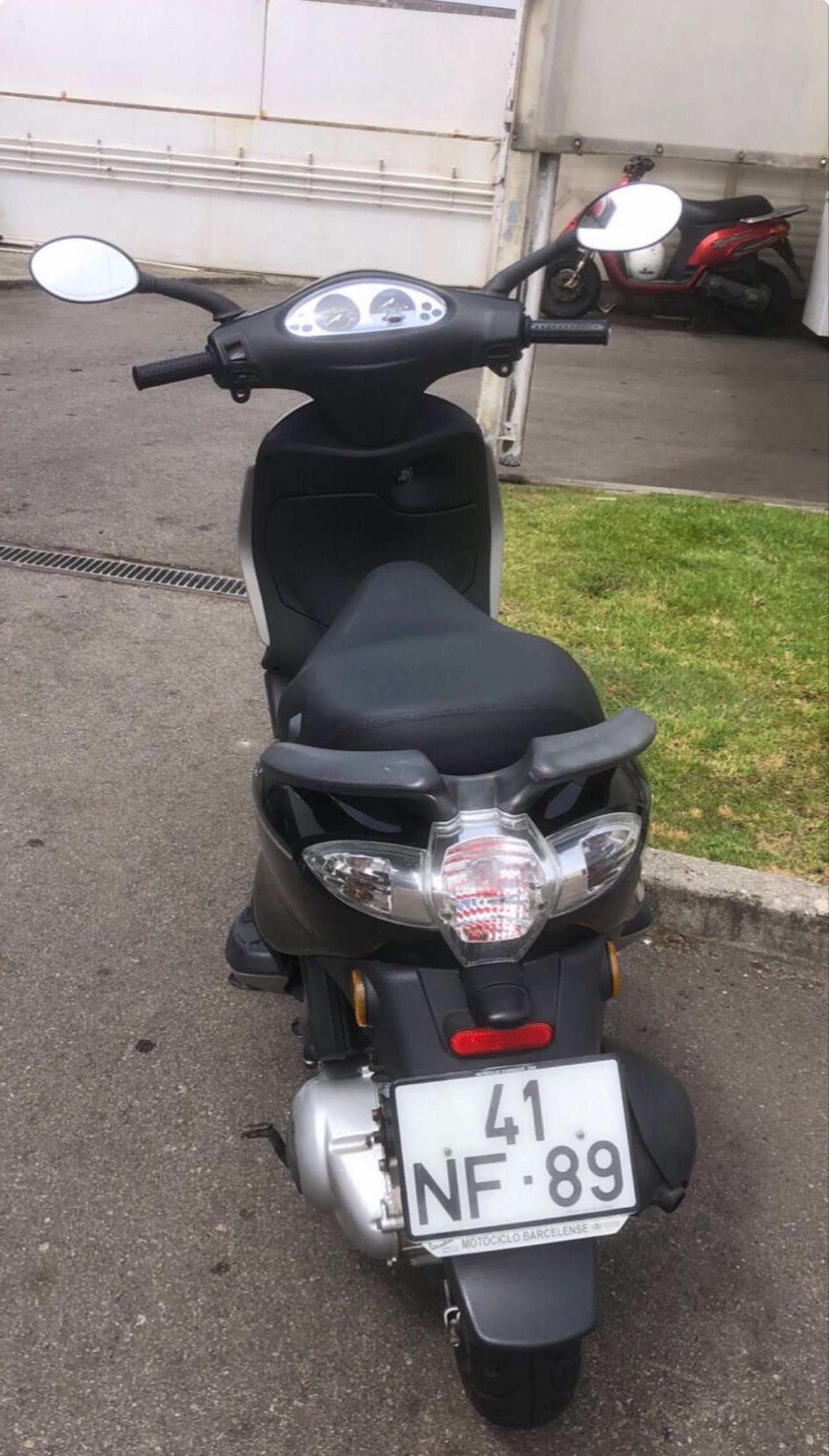 Vende-se Moto Piaggio Fly 125 - Excelente Estado