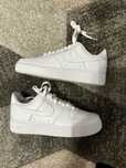NOWE Białe buty AirForce 1 nike 43