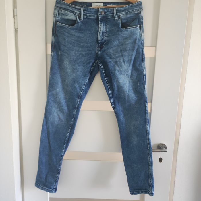Reserved spodnie jeansowe męskie skinny dopasowane 32/32