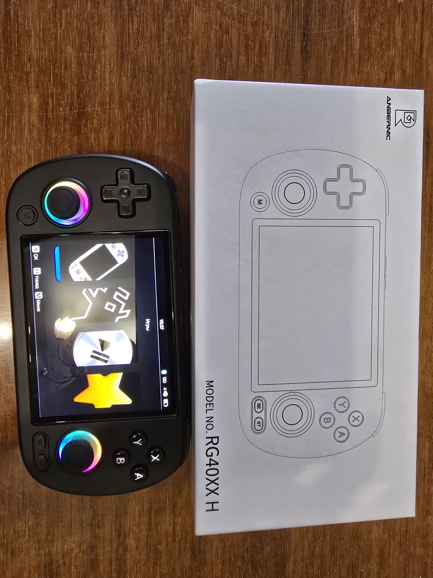 Продам ambernic rg40xx