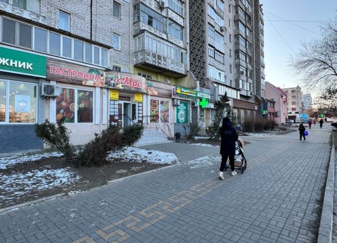 МКРН Северный,фасадное помещение на Арх.Старова 116м 1111грн