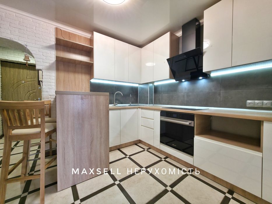 Продам 2-кімнатну квартиру на Харківській в районі Мануфактури