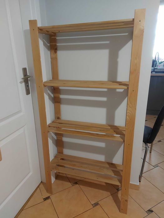 Dewniany regał wys. 150 cm