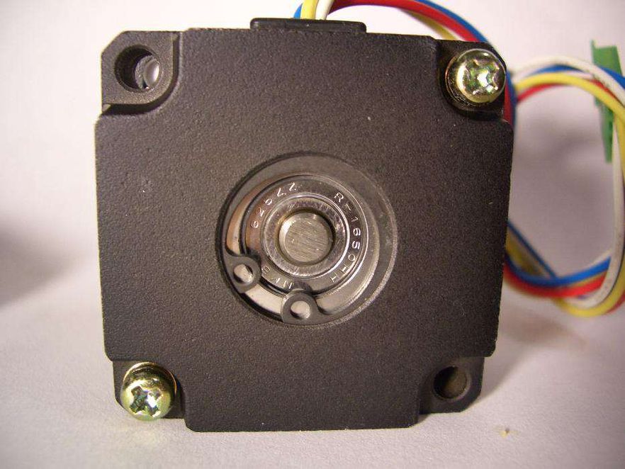 Кроковий двигун шаговые двигатели японські MINEBEA stepper motor