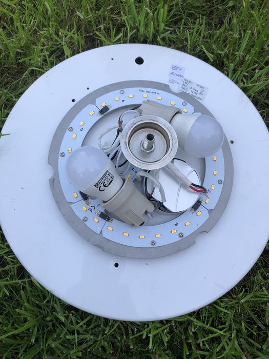 Люстра тарелка светильник  Led