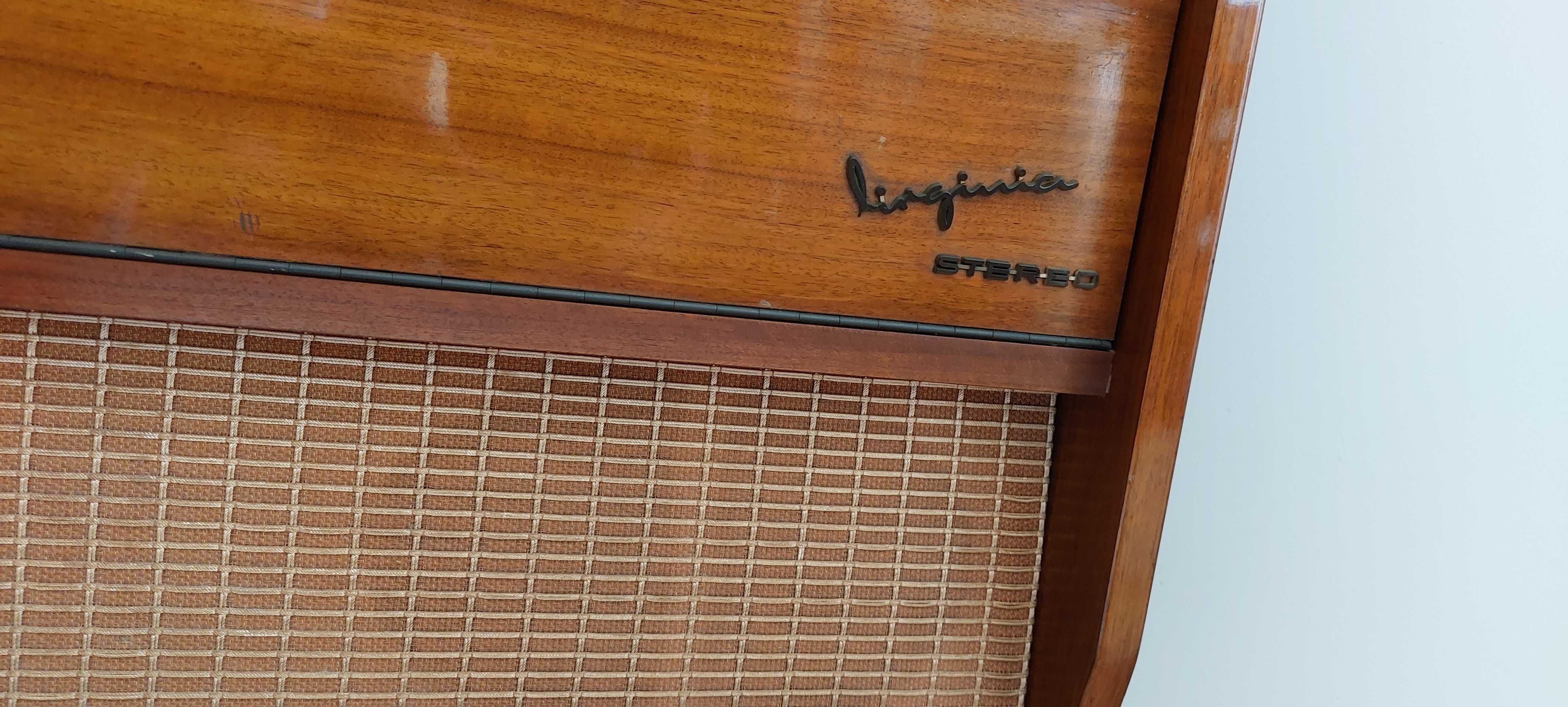 Móvel rádio e gira discos Blaupunkt C/Bluetooth