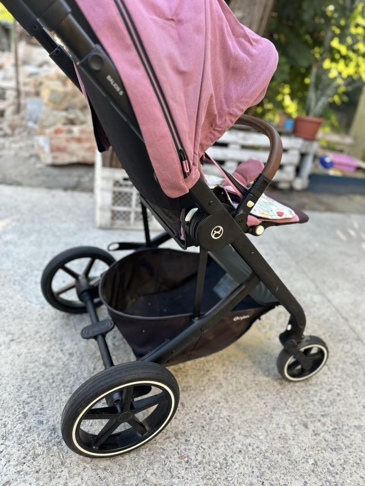Cybex Balios S Lux прогулка